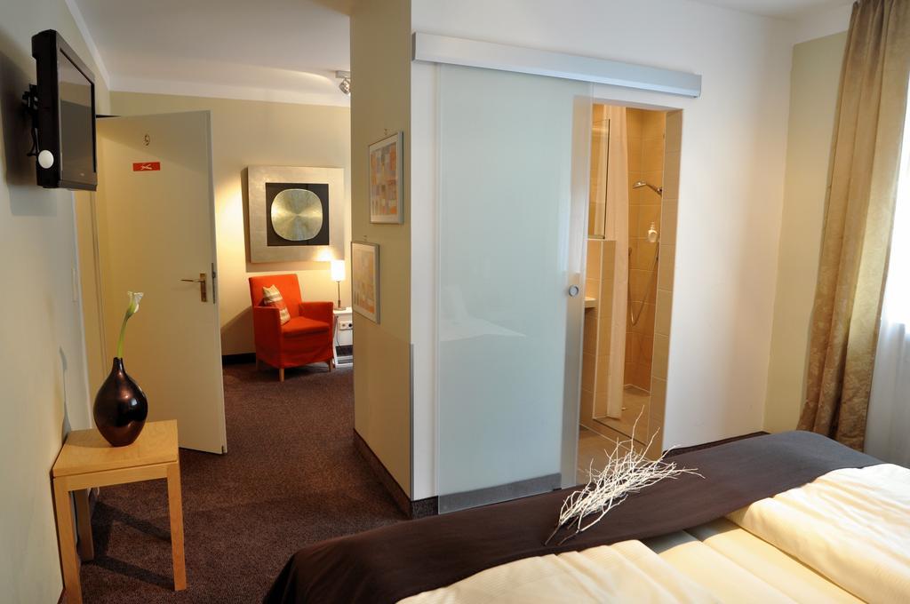 Flair Hotel Zum Storchen Bad Windsheim Exteriér fotografie